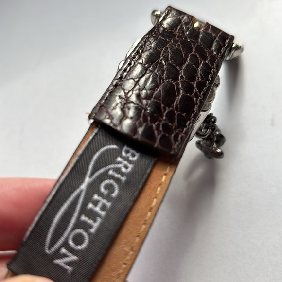 Brighton Belt Brown Leather Medium 3 Dangle Charms Heart Horseshoe Cross B10078 - Picture 10 of 11